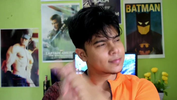 Rub the serum between your palms to distribute it evenly.