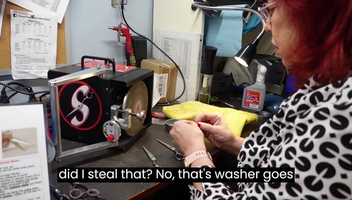 Test the sharpness by cutting paper and hair. Address any remaining burrs or unevenness.