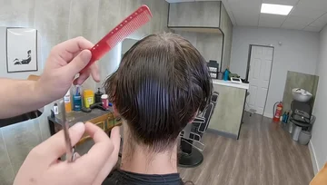 Mastering Men's Haircuts with Scissors: A Step-by-Step Guide