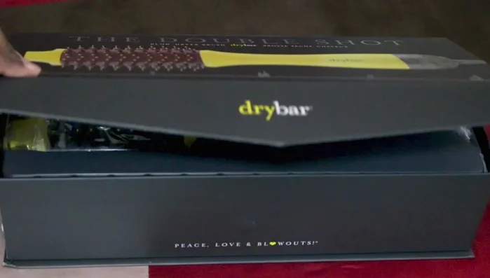 Drybar Double Shot blow-dryer brush unboxing