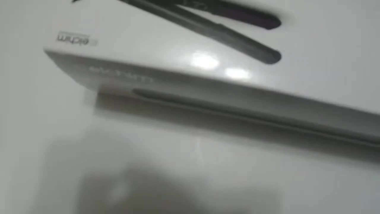 The Elchim Luxury Styler Flat Iron box
