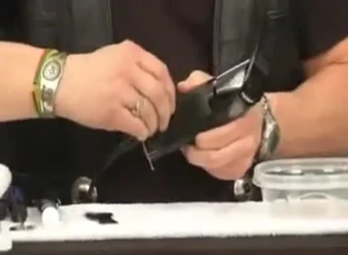 Replacing worn carbon brushes in hair clipper