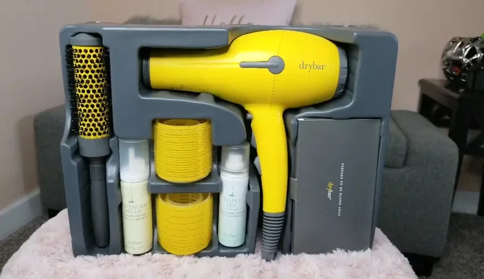 Drybar Buttercup hairdryer set unboxing