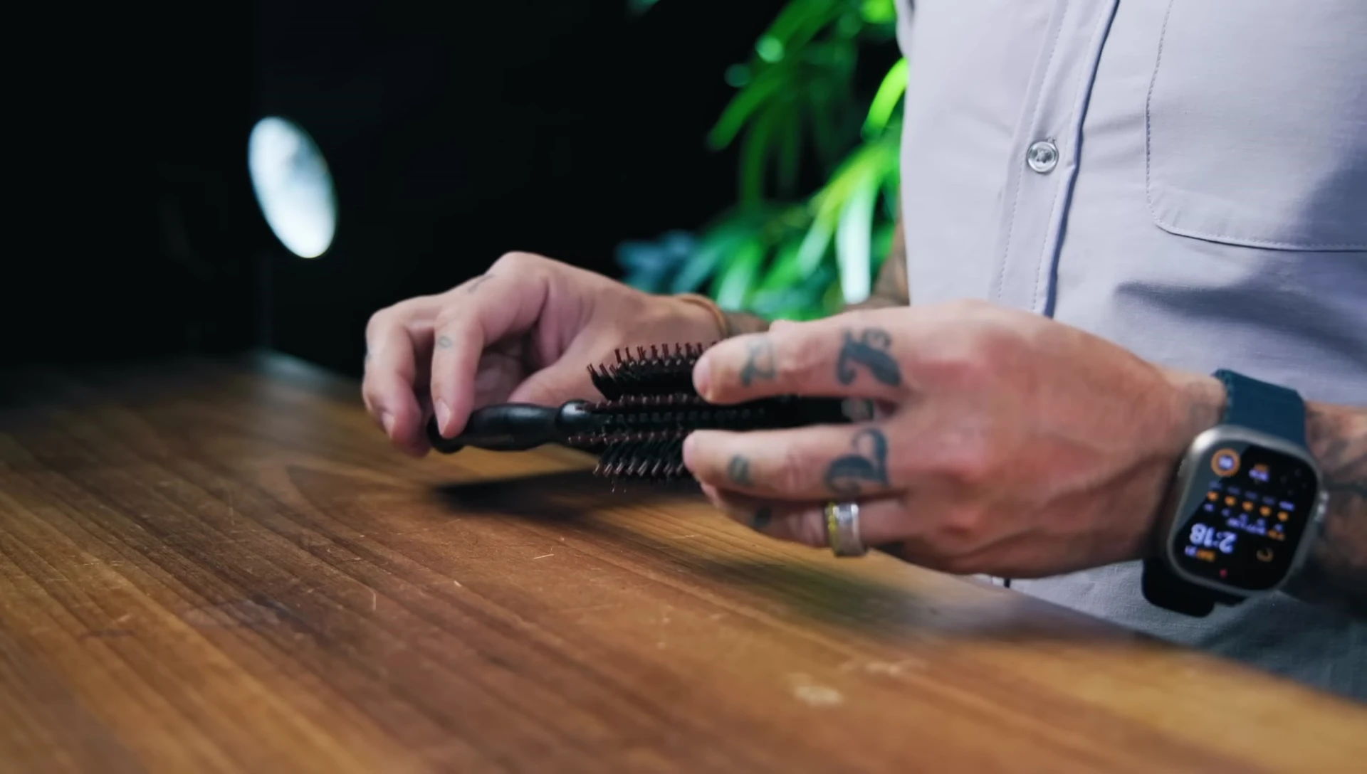 Round hair brush for styling