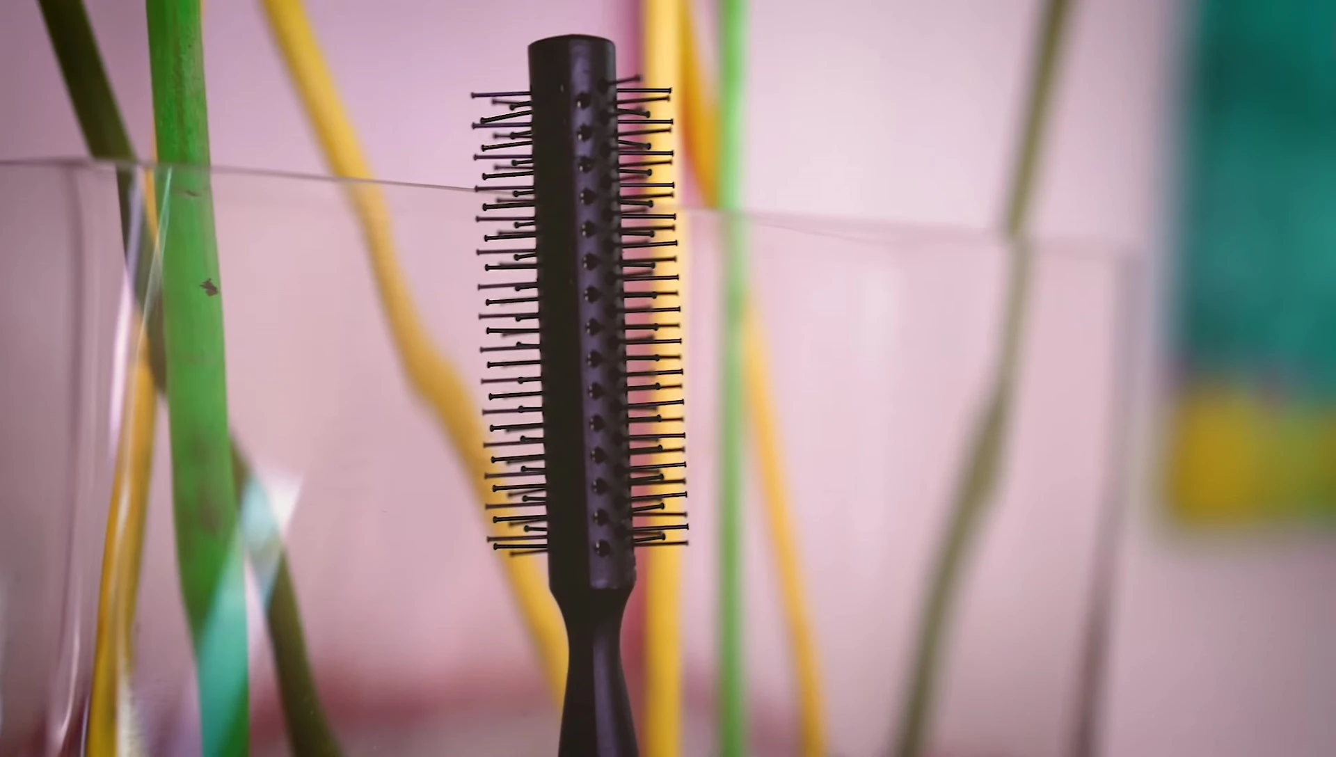 A round brush being shown.