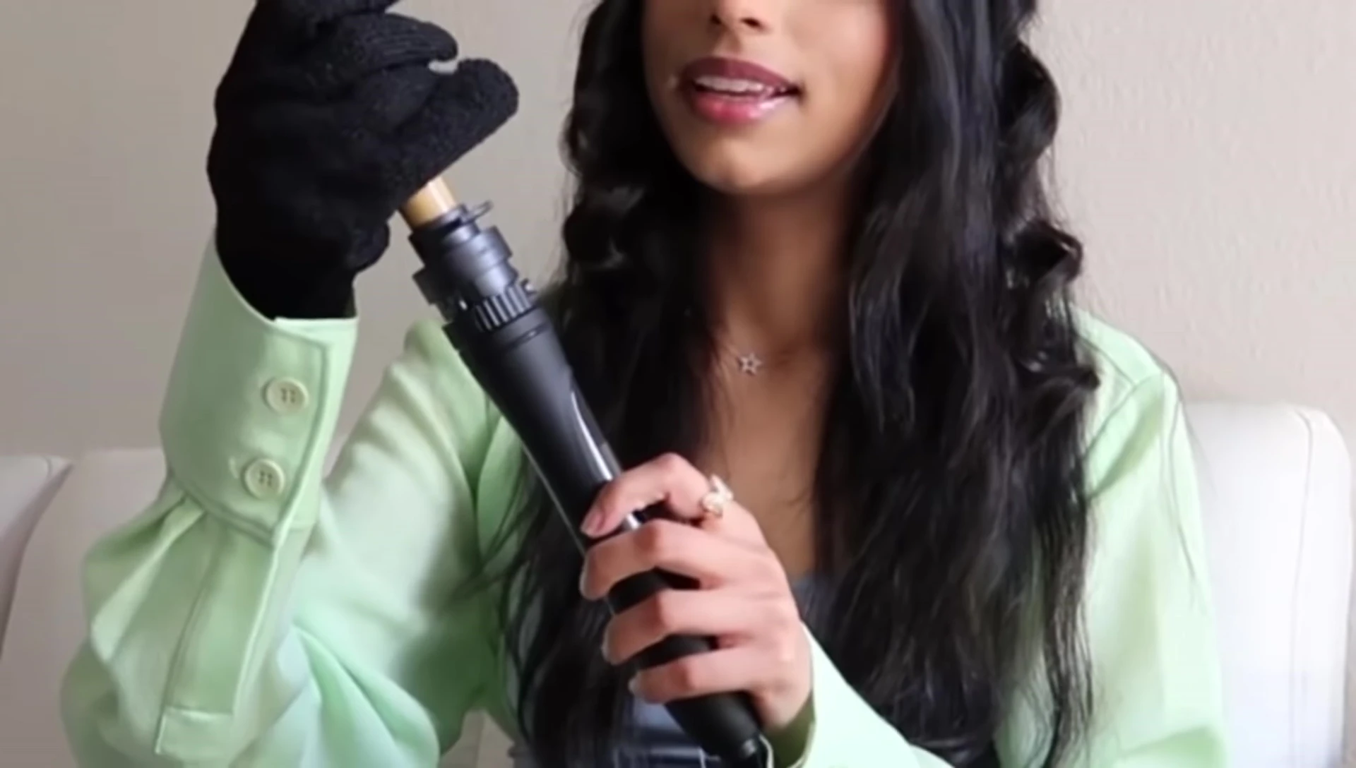 Presenter shows the 1.25-inch inverted barrel.