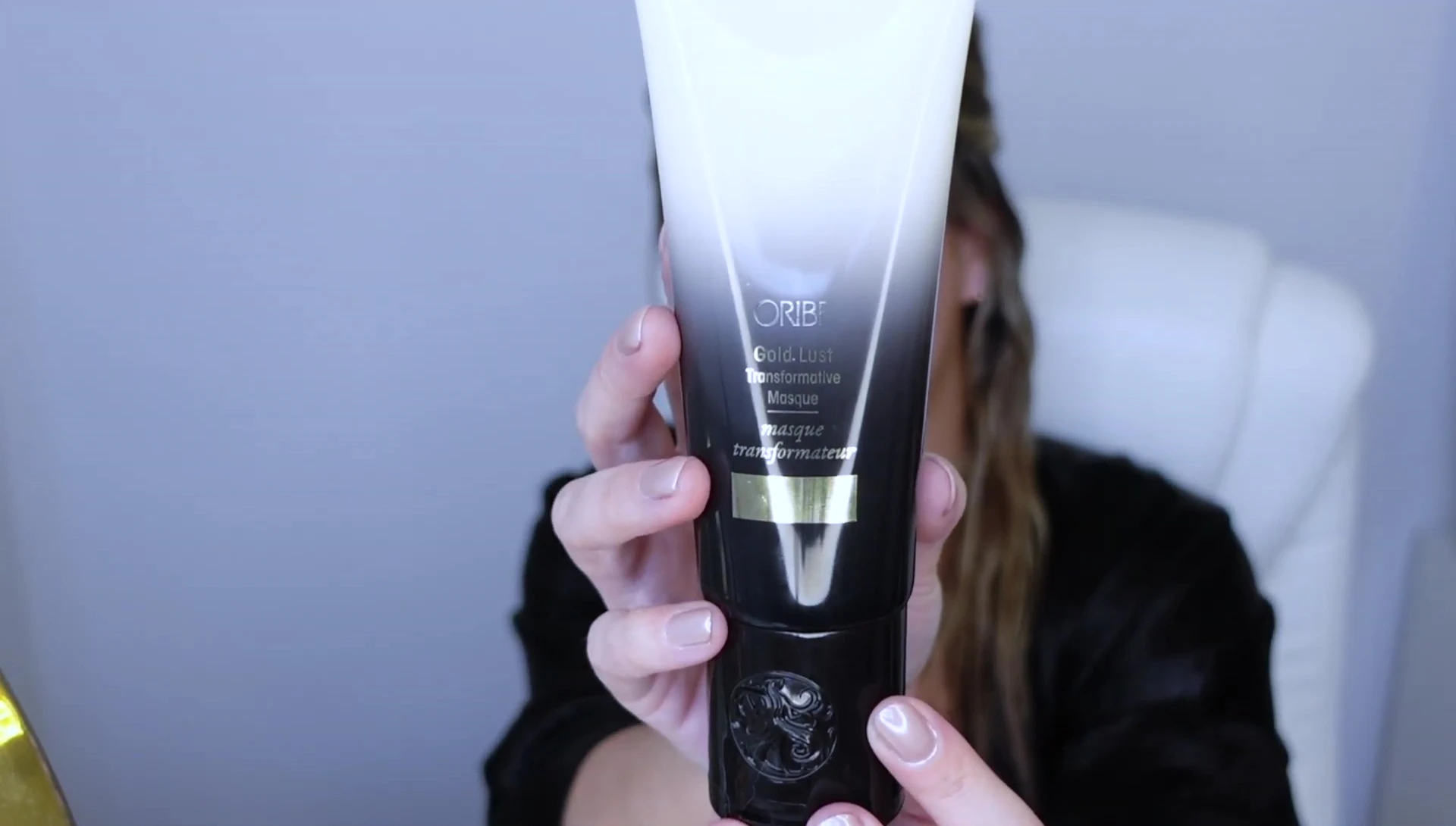 Shot showing the size and packaging of the mask tube