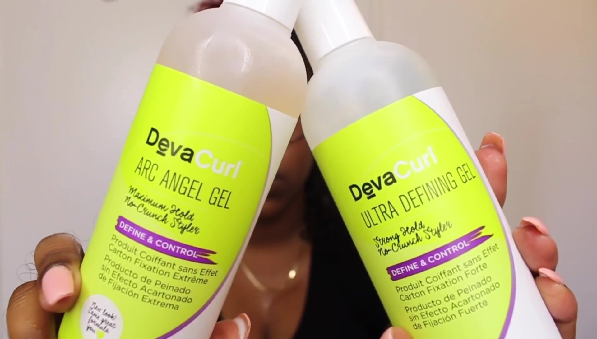 Hair sectioning for gel application
