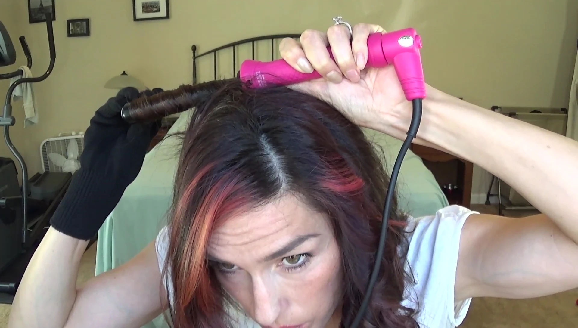 Comparison of curls produced by both wands.