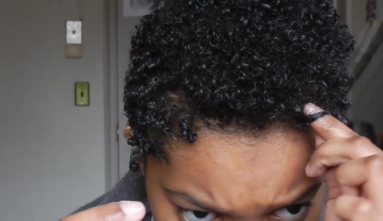 Applying gel to hair